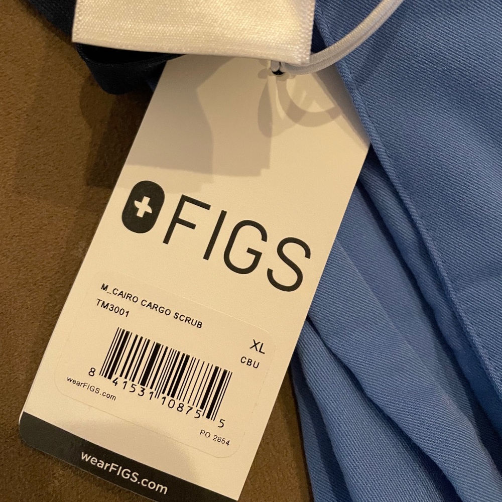 FIGS Men Cairo Cargo Scrub Pants in Light Blue